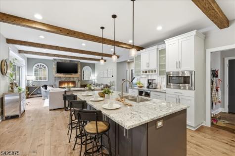 148 Mohawk Drive Cranford NJ 07016