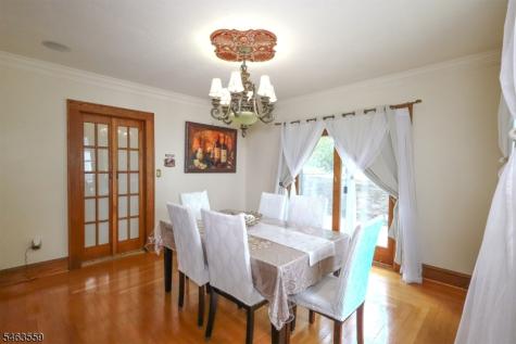 1 Luxemburg Avenue Wharton NJ 07885