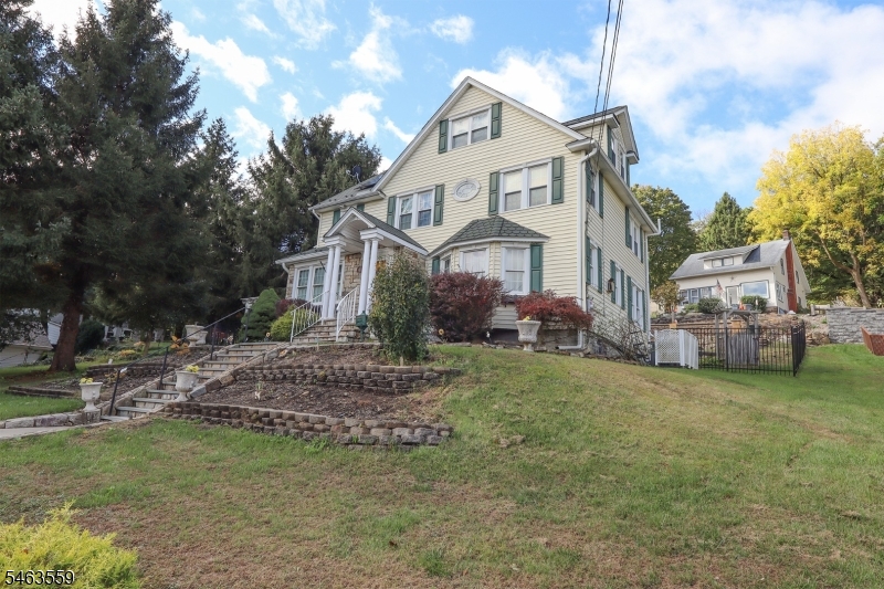 1 Luxemburg Avenue Wharton NJ 07885