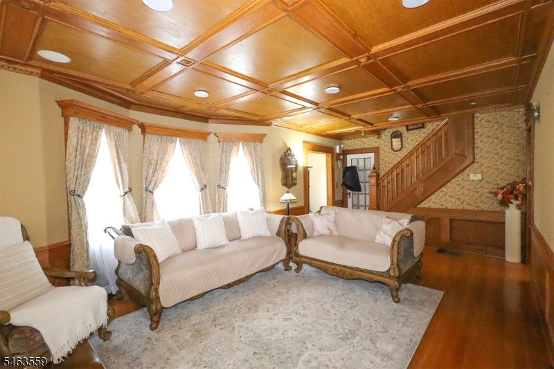 1 Luxemburg Avenue Wharton NJ 07885