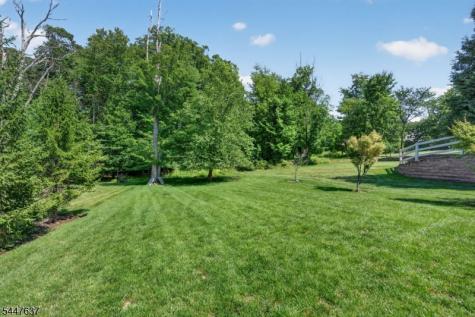 49 Haggerty Drive West Orange NJ 07052
