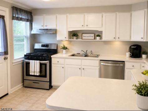 19 Limekiln Road Phillipsburg NJ 08865