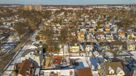 33 Grant Avenue East Orange NJ 07017