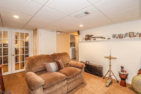 94 Hayes Avenue Clark NJ 07066