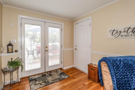 94 Hayes Avenue Clark NJ 07066