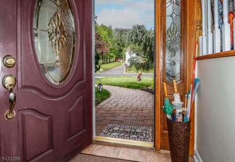 94 Hayes Avenue Clark NJ 07066