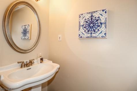 94 Hayes Avenue Clark NJ 07066