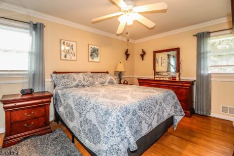 94 Hayes Avenue Clark NJ 07066