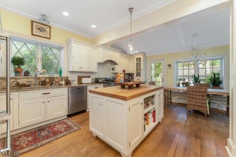 11 New Street Mendham NJ 07945