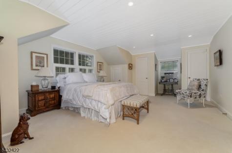 11 New Street Mendham NJ 07945