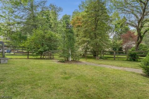 11 New Street Mendham NJ 07945