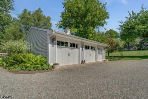 11 New Street Mendham NJ 07945