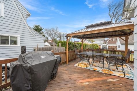 682 Stelle Avenue Plainfield NJ 07060