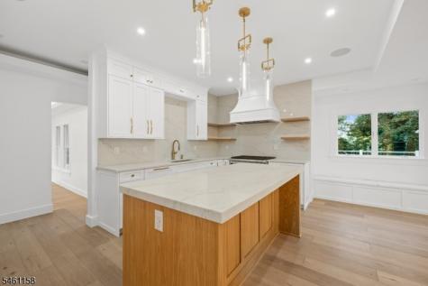 517 Park Street Montclair NJ 07043