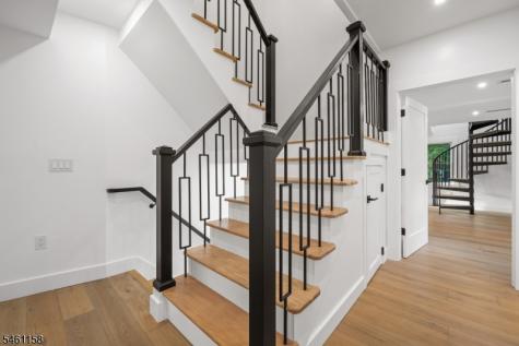 517 Park Street Montclair NJ 07043