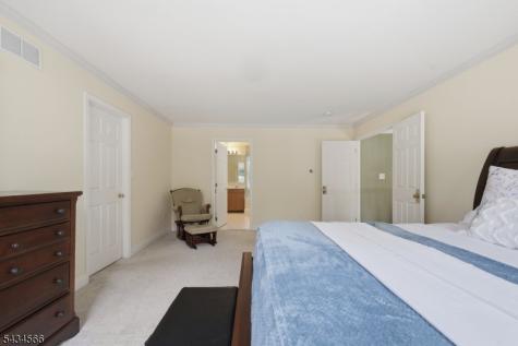 6 Janet Drive Washington NJ 07853