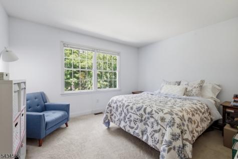 6 Janet Drive Washington NJ 07853