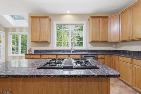 6 Janet Drive Washington NJ 07853