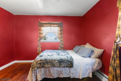 102 Hobson Street Bloomfield NJ 07003