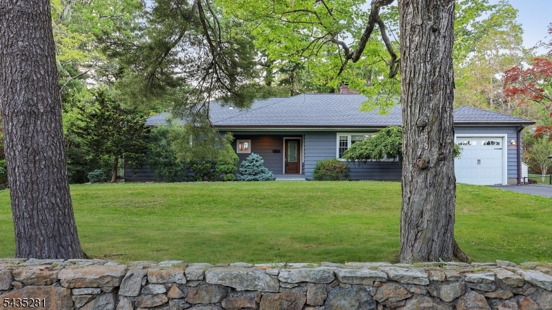 40 Old Army Road Bernardsville NJ 07924