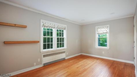 40 Old Army Road Bernardsville NJ 07924