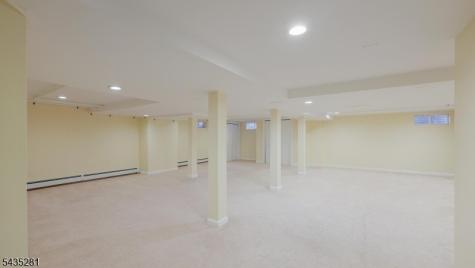 40 Old Army Road Bernardsville NJ 07924