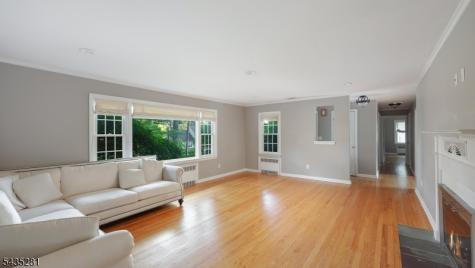 40 Old Army Road Bernardsville NJ 07924