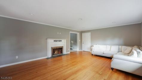 40 Old Army Road Bernardsville NJ 07924