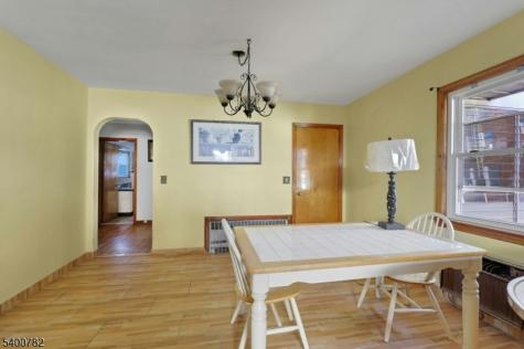 835 Chestnut Street Kearny NJ 07032