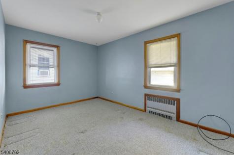 835 Chestnut Street Kearny NJ 07032