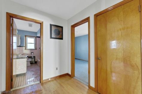 835 Chestnut Street Kearny NJ 07032
