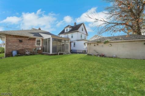 835 Chestnut Street Kearny NJ 07032