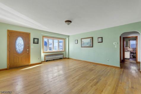 835 Chestnut Street Kearny NJ 07032