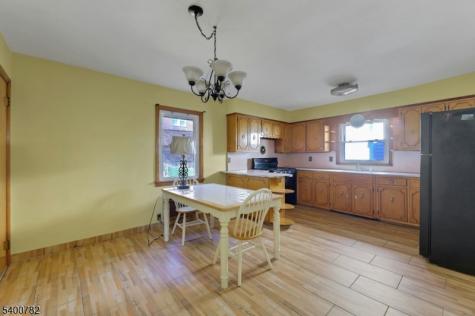 835 Chestnut Street Kearny NJ 07032