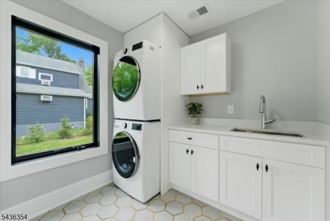126 Emerson Lane Berkeley Heights NJ 07922