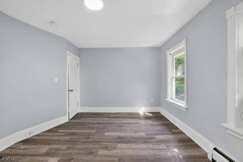 582 Roseberry Street Phillipsburg NJ 08865