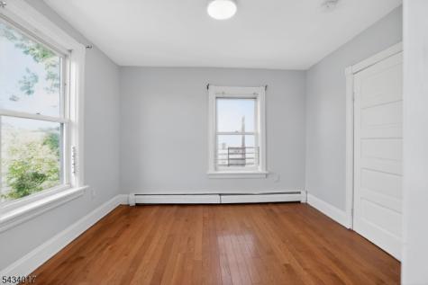 582 Roseberry Street Phillipsburg NJ 08865