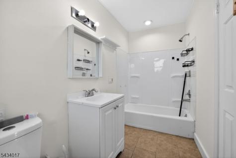 582 Roseberry Street Phillipsburg NJ 08865