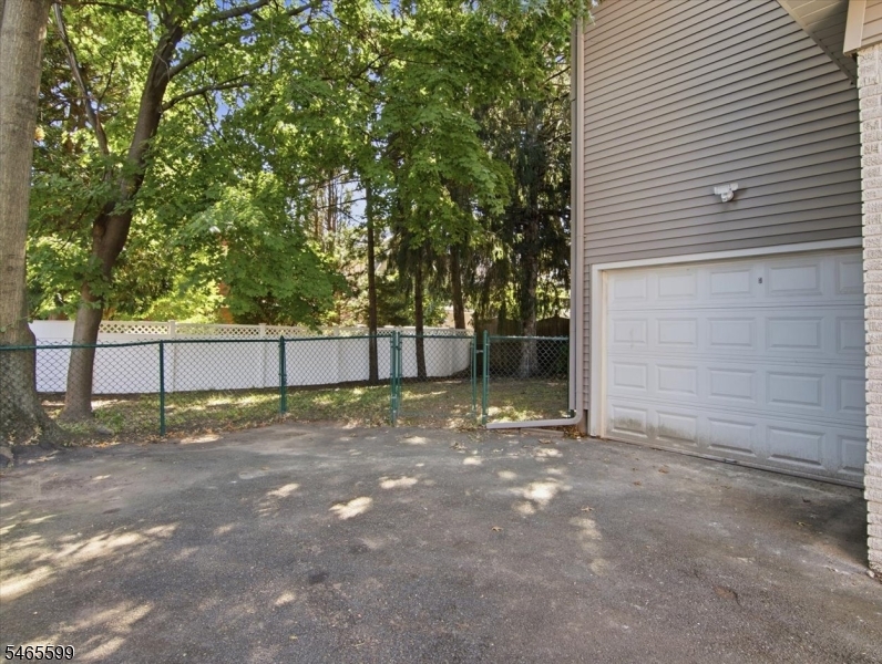 92 Mountain Avenue Bloomfield NJ 07003