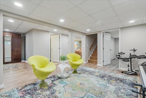 74 Park Avenue Verona NJ 07044