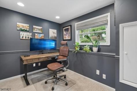 60 Edgemere Road Livingston NJ 07039