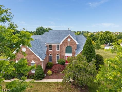 3 Stark Court Raritan NJ 08551