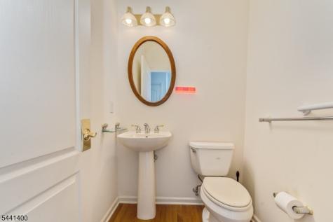 3 Stark Court Raritan NJ 08551