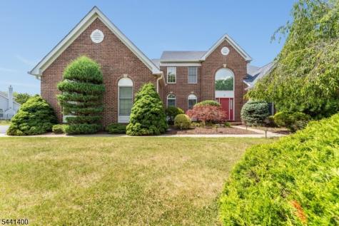 3 Stark Court Raritan NJ 08551