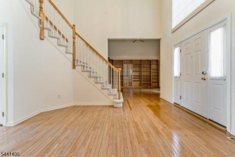 3 Stark Court Raritan NJ 08551