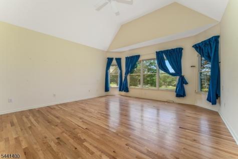 3 Stark Court Raritan NJ 08551