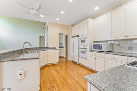 3 Stark Court Raritan NJ 08551
