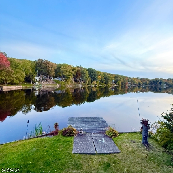 54 Horseshoe Drive Jefferson NJ 07438