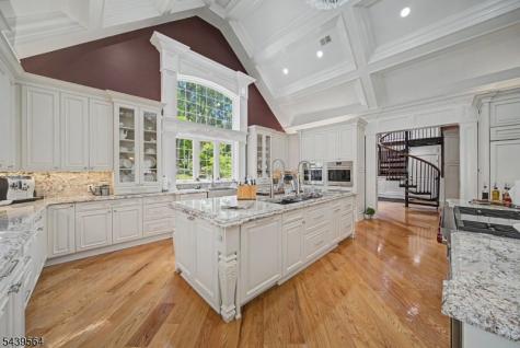 235 Old Chester Road Chester NJ 07930