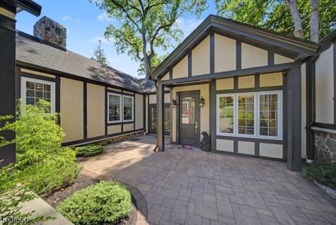 235 Old Chester Road Chester NJ 07930